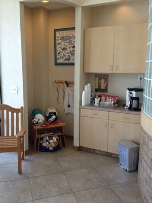 The Village Vet at Sterling Ridge / Home.
